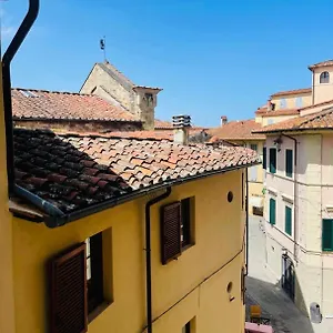 https://residenza-piaz-san-michele-incanto.it-tuscanyhotel.com